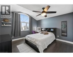 37 APPLEWOOD Street - 15