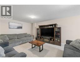 37 APPLEWOOD Street - 22