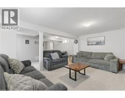 37 APPLEWOOD Street - 23