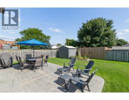 37 APPLEWOOD Street - 26