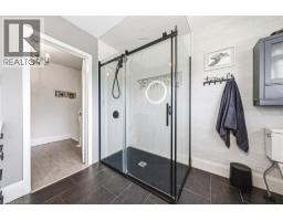 364 FENNELL Avenue W - 23