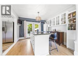 364 FENNELL Avenue W - 9