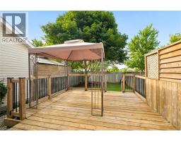 21 PORCHLIGHT Drive - 40