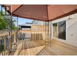 21 PORCHLIGHT Drive - 41