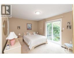 80 VINIFERA Drive - 17
