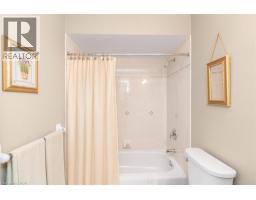 80 VINIFERA Drive - 20