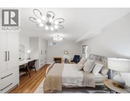 653 GLEN MORRIS Road W - 36