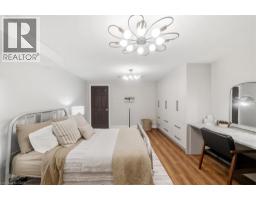 653 GLEN MORRIS Road W - 37