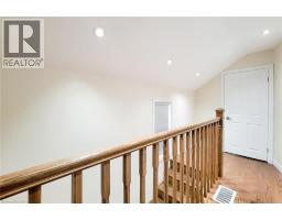 319 KING Street W - 42