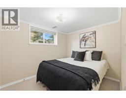596 LOUISE Drive - 41