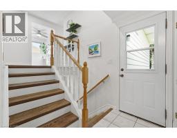 596 LOUISE Drive - 6
