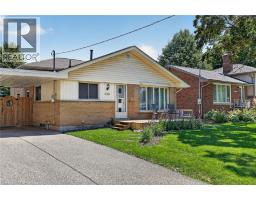 138 LYNDALE Crescent - 11