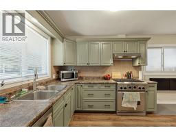 138 LYNDALE Crescent - 17