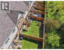 27 RACHEL Drive UnitNo. 18 - 43