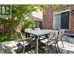 173 RAYMOND Road - 32