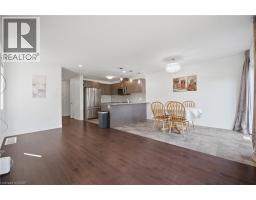 135 HARDCASTLE Drive UnitNo. 85 - 15