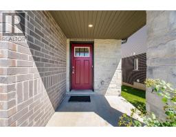 135 HARDCASTLE Drive UnitNo. 85 - 6
