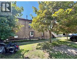 135 SHERWOOD Drive - 11