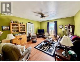 135 SHERWOOD Drive - 14