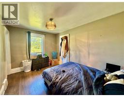 135 SHERWOOD Drive - 24