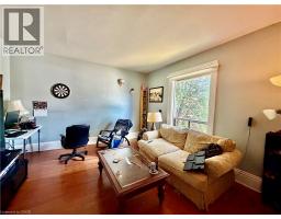135 SHERWOOD Drive - 28