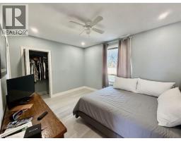 135 SHERWOOD Drive - 29