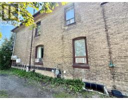 135 SHERWOOD Drive - 36