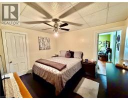 135 SHERWOOD Drive - 46