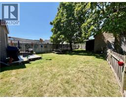 135 SHERWOOD Drive - 6