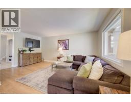 102 WILLIAM Street N - 14