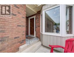 102 WILLIAM Street N - 3