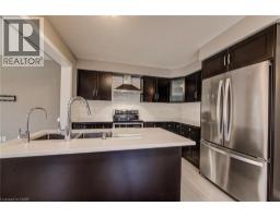 77 JOHN BRABSON Crescent - 17