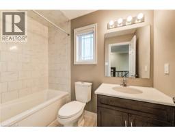 77 JOHN BRABSON Crescent - 32