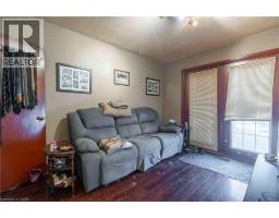 374 UPPER WENTWORTH Street - 32