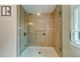 2549 ADDINGHAM Crescent - 18