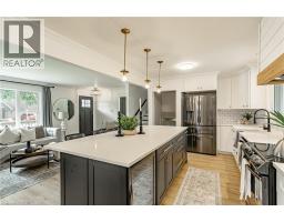 811 HUGHSON Street - 12