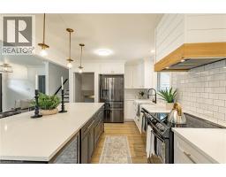 811 HUGHSON Street - 13
