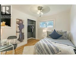 811 HUGHSON Street - 18