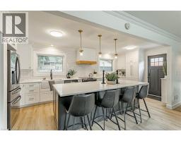 811 HUGHSON Street - 9