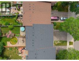 48 GUERIN Avenue - 34
