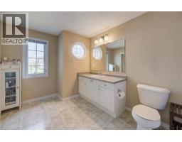 67 CHANTILLY Street - 26