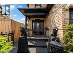 218 MACAULAY Street E - 4
