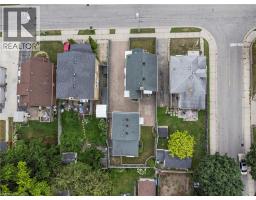 188 WENTWORTH Avenue - 35