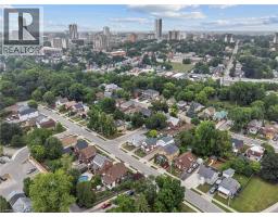 188 WENTWORTH Avenue - 37