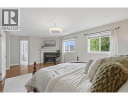 34 KEEWAYDIN Street - 35