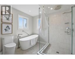 34 KEEWAYDIN Street - 36