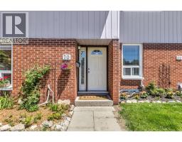 49 RHONDA Road UnitNo. 70 - 39