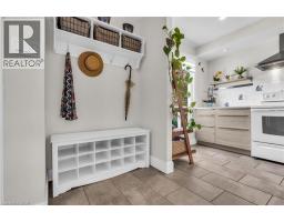 49 RHONDA Road UnitNo. 70 - 5