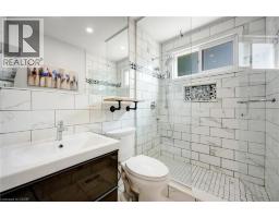5372 SPRUCE Avenue - 13