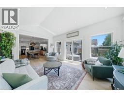 395 FOXTAIL Avenue - 16